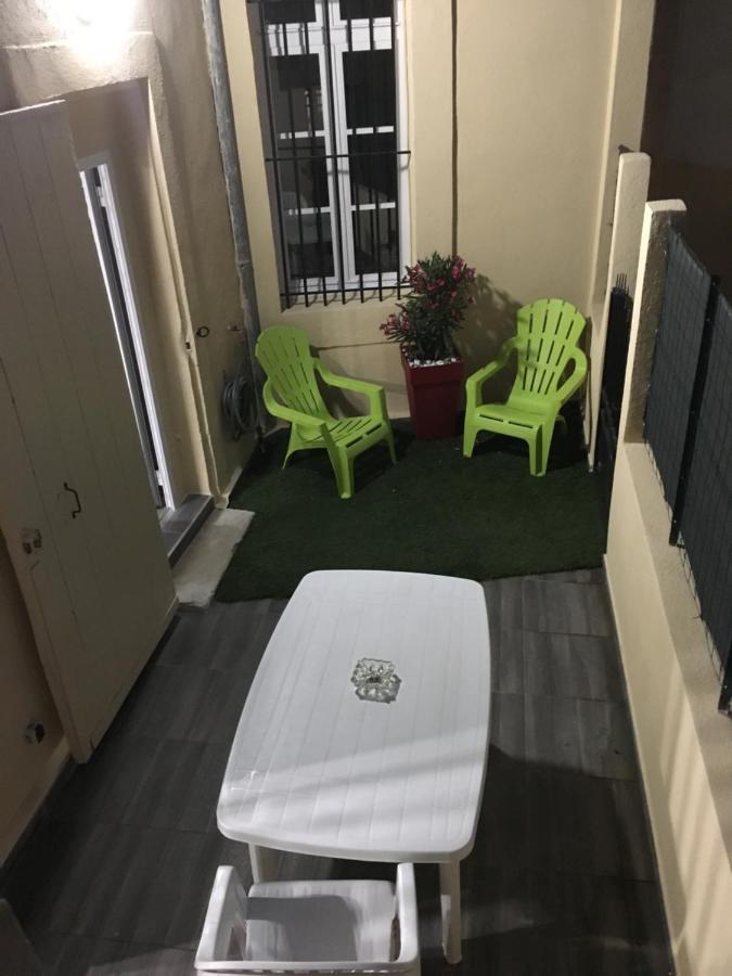 Ferienwohnung LA CASA DES PETITES MARIES terrasse clim wifi Marseilles Exterior foto